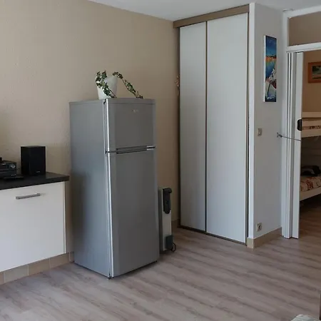 Proche Port Et Plages, Au Calme Apartament