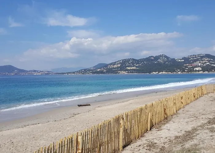 Appartement Proche Port Et Plages, Au Calme